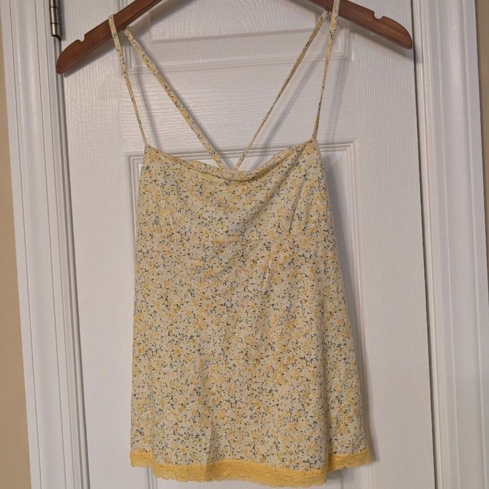 Vintage Y2K 2005 Banana Republic Yellow Floral Print Cami Tank Top Lace Trim